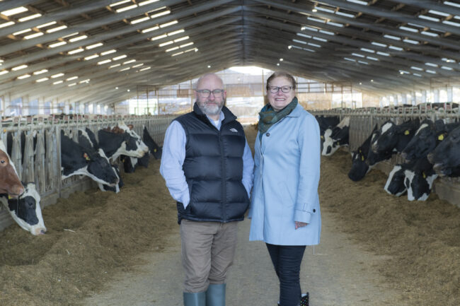 Biotangents’ cutting-edge diagnostic technology is revolutionising dairy farming, tackling bovine mastitis, and promoting sustainability. Left to right are Ross McDermid (CCO) AND Fiona Marshall (CEO) of Biotangents. Photo courtesy of Business Wire.