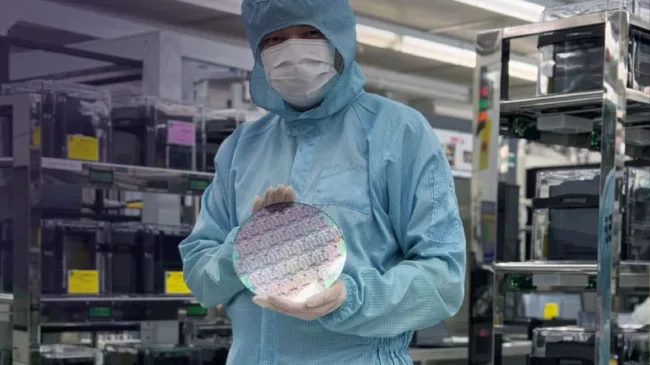 GlobalFoundries acquires Advanced Micro Foundry, creating the largest photonics foundry