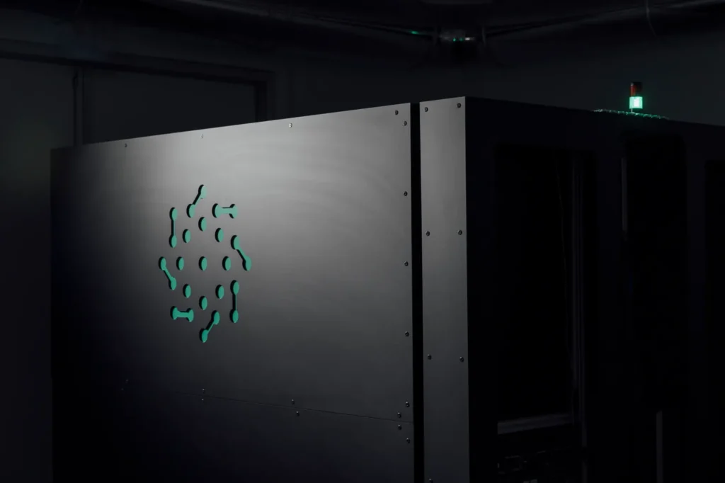 Pasqal raises €340M to scale neutral atom quantum computing and pursue dual listing