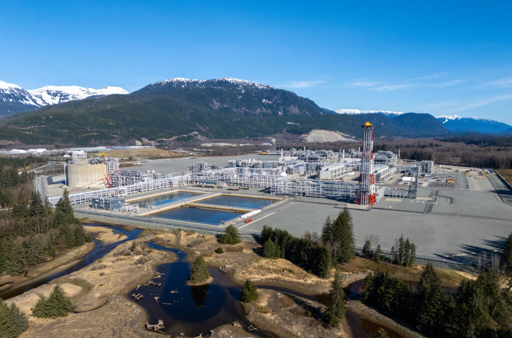 Fluor Corporation’s JGC Fluor BC LNG II joint venture has received a limited notice to proceed for early work on the proposed Phase 2 expansion of the LNG Canada export facility in Kitimat, British Columbia.