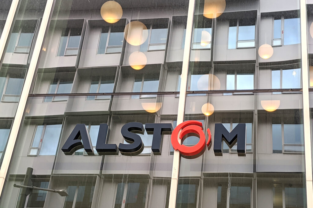 Alstom books €800 million locomotive contract across Africa, Middle East and Central Asia