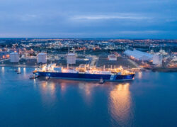 Germany signs charter contract with Excelerate Energy for FSRU Excelsior