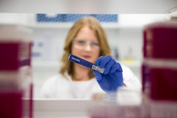 Sonic Healthcare acquires 20% stake in precision microbiome company Microba Life Sciences