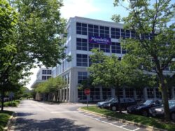 Snacks giant Mondelēz opens new regional distribution center in Sandston