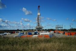 Crescent Point Energy to acquire Kaybob Duvernay assets of Paramount Resources