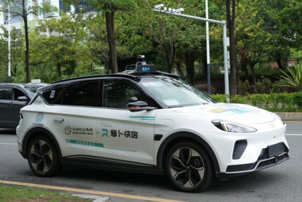 Baidu secures commercial license for fully driverless ride-hailing in Shenzhen, boosting China's autonomous driving industry
