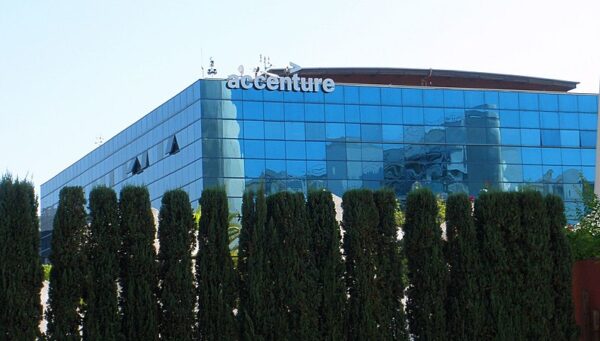 Accenture completes acquisition of Paris-based consulting firm Optimind
