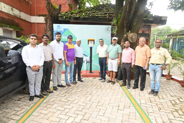 Tata Power joins hands with Tollygunge Club to boost EV charging in Kolkata