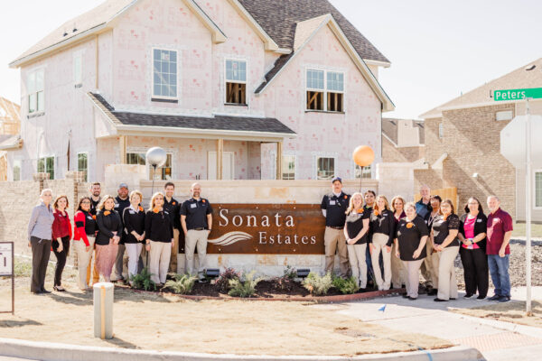 Waxahachie welcomes Wan Bridge's second community: Sonata Estates opens doors