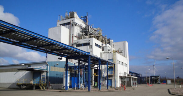 Perstorp’s acquisition of OQ Chemicals Nederland B.V. boosts its capabilities in the specialty chemicals sector and advances sustainable solutions.