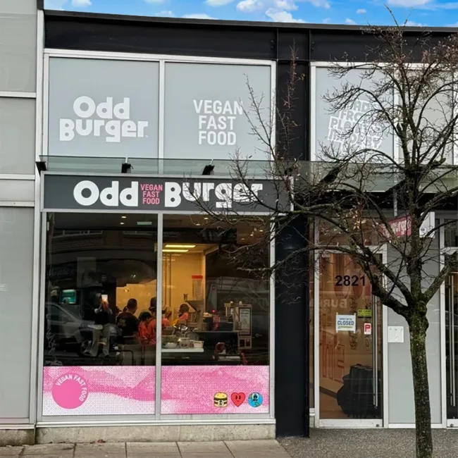 Odd Burger surpassed its C$1m funding goal, raising C$1.43m to support franchise growth, manufacturing upgrades, and restaurant automation