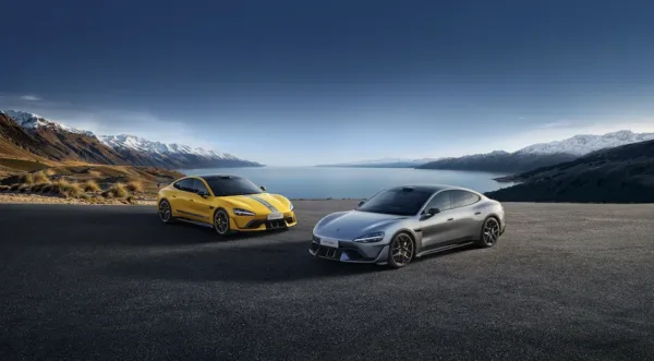 Xiaomi SU7 Ultra redefines high-performance luxury with record-breaking speed, track-optimized battery technology, and cutting-edge aerodynamics.