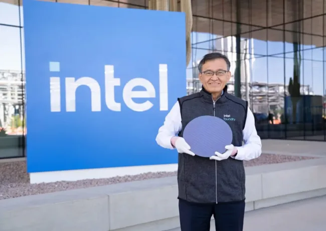 Intel Corporation CEO Lip‑Bu Tan displays a wafer of Intel Core Ultra series 3 processors, code‑named Panther Lake, at Fab 52 in Chandler, Arizona. The launch of the Intel 18A‑based architecture marks a turning point for AI PC innovation and U.S. semiconductor manufacturing leadership.