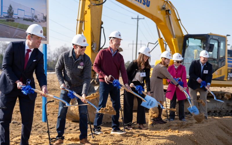 ARCO Design/Build, alongside local community representatives, has commenced construction on Steel 70, a three-building industrial campus comprising roughly 346,000 square feet along the US-70 Business corridor in Clayton, North Carolina.