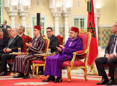 Morocco’s King Mohammed VI, accompanied by Crown Prince Moulay El Hassan, presides over the launch of Safran Group’s aircraft landing gear manufacturing project in Nouaceur, underscoring the country’s growing role in global aerospace supply chains and Airbus A320 production support.
