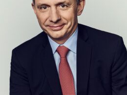 PayPal Holdings, Inc. appoints Enrique Lores as chief executive officer as board signals execution reset and AI commerce focus