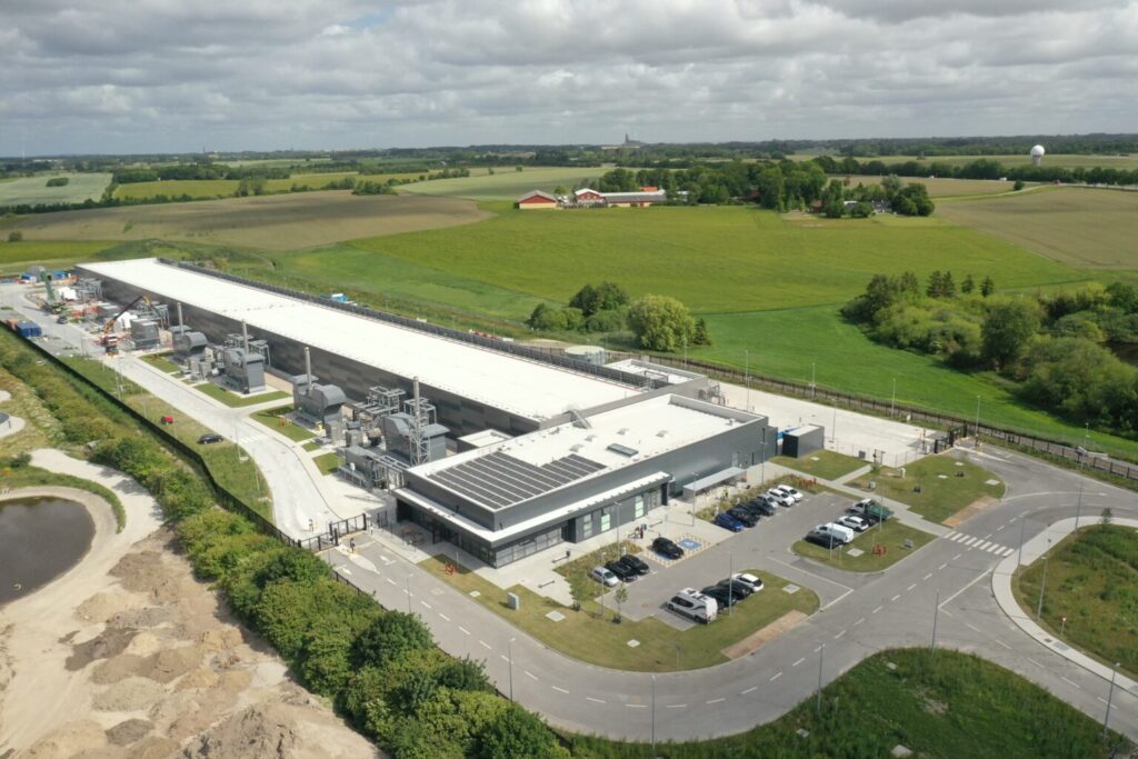 Microsoft Denmark East launch unlocks EU data sovereignty cloud for Danish finance, health, and public sectors