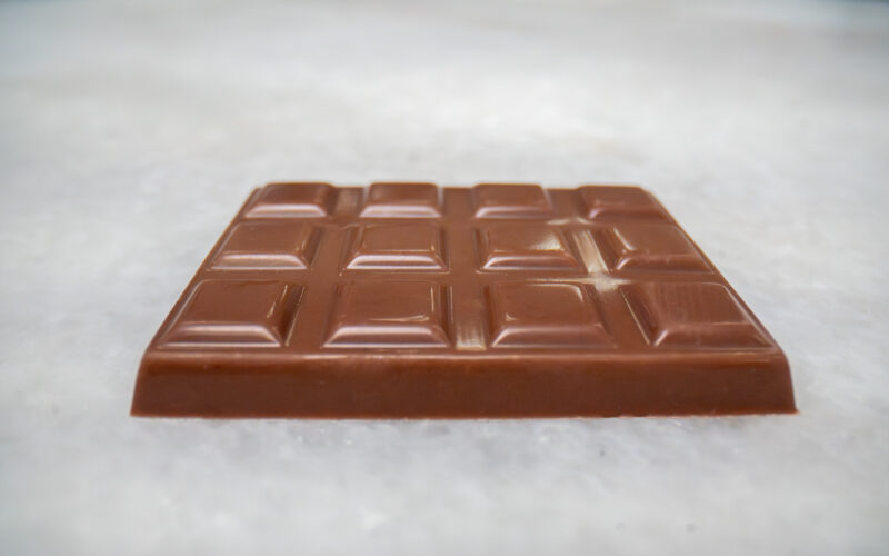 Celleste Bio unveils first milk chocolate bars made with cell-cultured cocoa butter as Mondelēz tests supply-chain optionality