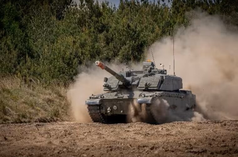 Challenger 3 main battle tank during mobility trials, United Kingdom