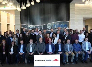 FLR secures SMR engineering contract as Fluor targets nuclear growth amid backlog pressure