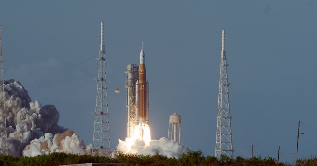 L3Harris RS-25 and RL10 engines power four astronauts toward the Moon in NASA Artemis II mission
