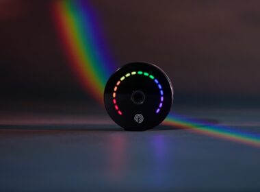 Nu Skin Enterprises introduces Prysm iO as NYSE: NUS tries to turn wellness tracking into a growth engine