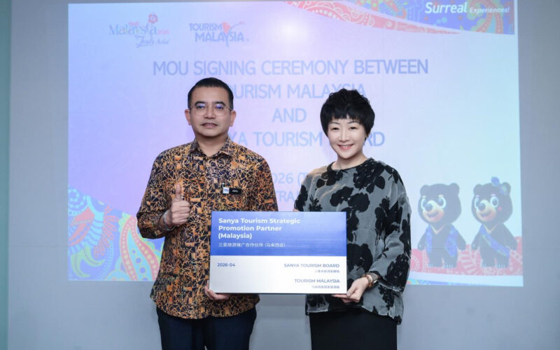 Tourism Malaysia was formally named a strategic partner in Sanya’s tourism promotion push, with the designation marked at an unveiling ceremony attended by Tourism Malaysia Director-General Amiru Rizal and Ma Nan, Deputy Director-General of the Sanya Tourism Development Bureau.