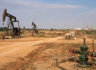 Representative image: Afentra plc’s KON4 licence award in Angola highlights the growing investor focus on onshore Kwanza basin oil redevelopment, Quenguela Norte field reactivation, and African upstream energy opportunities.