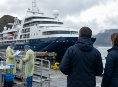 Representative image: Health officials monitor a cruise ship at port as the World Health Organization says the suspected MV Hondius hantavirus cluster does not signal a COVID-style pandemic, keeping focus on Andes virus containment, passenger tracing and global public health vigilance.
