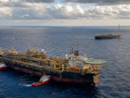 Representative image of a deepwater FPSO hub offshore Angola, illustrating how the Agogo oil field and Agogo Integrated West Hub could strengthen Angola’s upstream oil production outlook in the Lower Congo Basin.