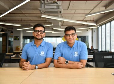 Fairdeal.Market, a B2B quick commerce platform, co-founded by Prateek Bansal and Yash Bansal, has secured $15 million to scale 60-minute kirana delivery against Udaan and Jumbotail.