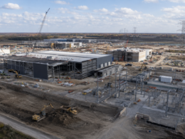 Representative image of a hyperscale AI data center campus under construction, as Oracle Corporation and OpenAI’s $16 billion Stargate project puts Michigan at the centre of the next U.S. cloud infrastructure boom.