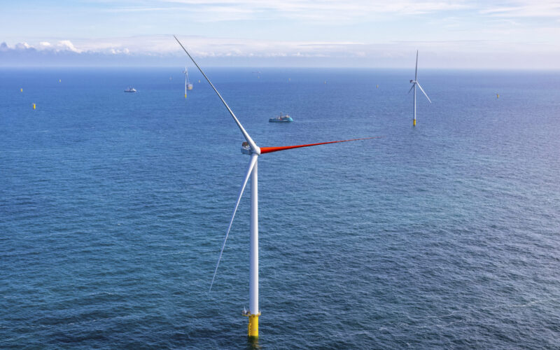 Ecowende reaches first power at Shell’s 760 MW Dutch offshore wind farm