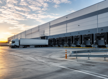 A modern logistics warehouse reflects the assets behind ING’s $268 million acquisition facility for EQT Real Estate, as investors assess whether stable occupancy and long leases can offset higher financing costs. Representative image.