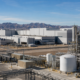 Industrial gas infrastructure supporting a large semiconductor manufacturing complex, reflecting Linde plc’s planned $1 billion investment to expand ultra-high-purity gas supplies for new chip fabrication facilities in Phoenix, Arizona. Representative image.