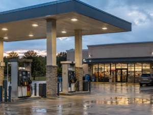 Representative image: An Arko Corp convenience store fuel pump and forecourt in the United States, reflecting the Q2 2026 revenue beat, the 5.7% drop in retail same-store fuel gallons and the ARKO Petroleum Corp agreement to acquire U.S. Petroleum Partners for $205 million.