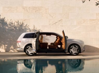 Genesis GV90 brings 123.5 kWh luxury SUV into Hyundai Motor Company's premium growth push