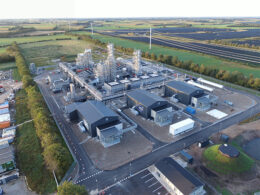 Mitsui & Co. and European Energy have expanded the customer base of their Kassø e-methanol facility in Denmark, adding OMV as the fourth commercial offtaker under an RFNBO classification for EU road-fuel supply.