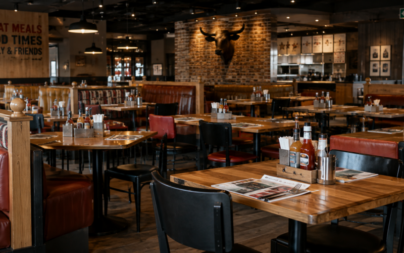 Spur Corporation’s FY26 results showed resilient underlying restaurant trading despite a R129.5 million litigation provision, with franchised turnover reaching R12.3 billion, adjusted HEPS rising 8.9% and the full-year dividend increasing 9%. Representative image.