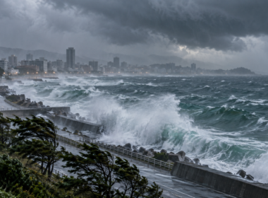 Typhoon Dujuan is approaching Japan’s Pacific coast with strong winds and heavy rain capable of disrupting transport around Tokyo. Representative image.
